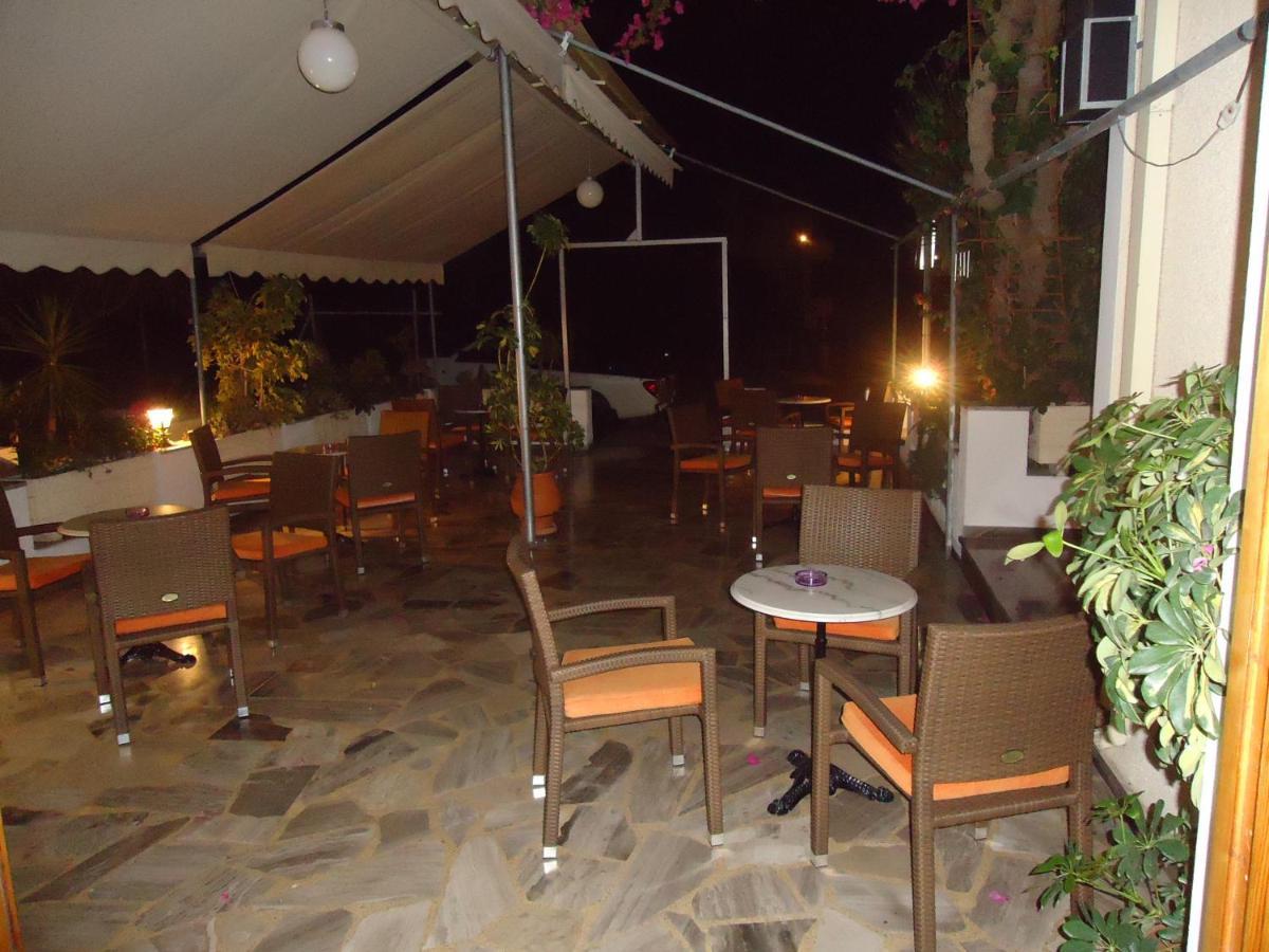 Sweetmemory Hotel Agia Marina  Exterior photo