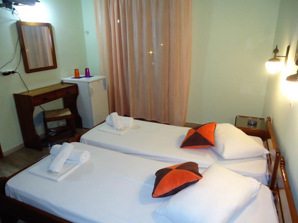 Sweetmemory Hotel Agia Marina  Exterior photo